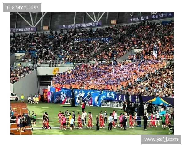 苏超赛场惊现 “江南四大才子”！魔性混搭经典音乐引爆全场笑点